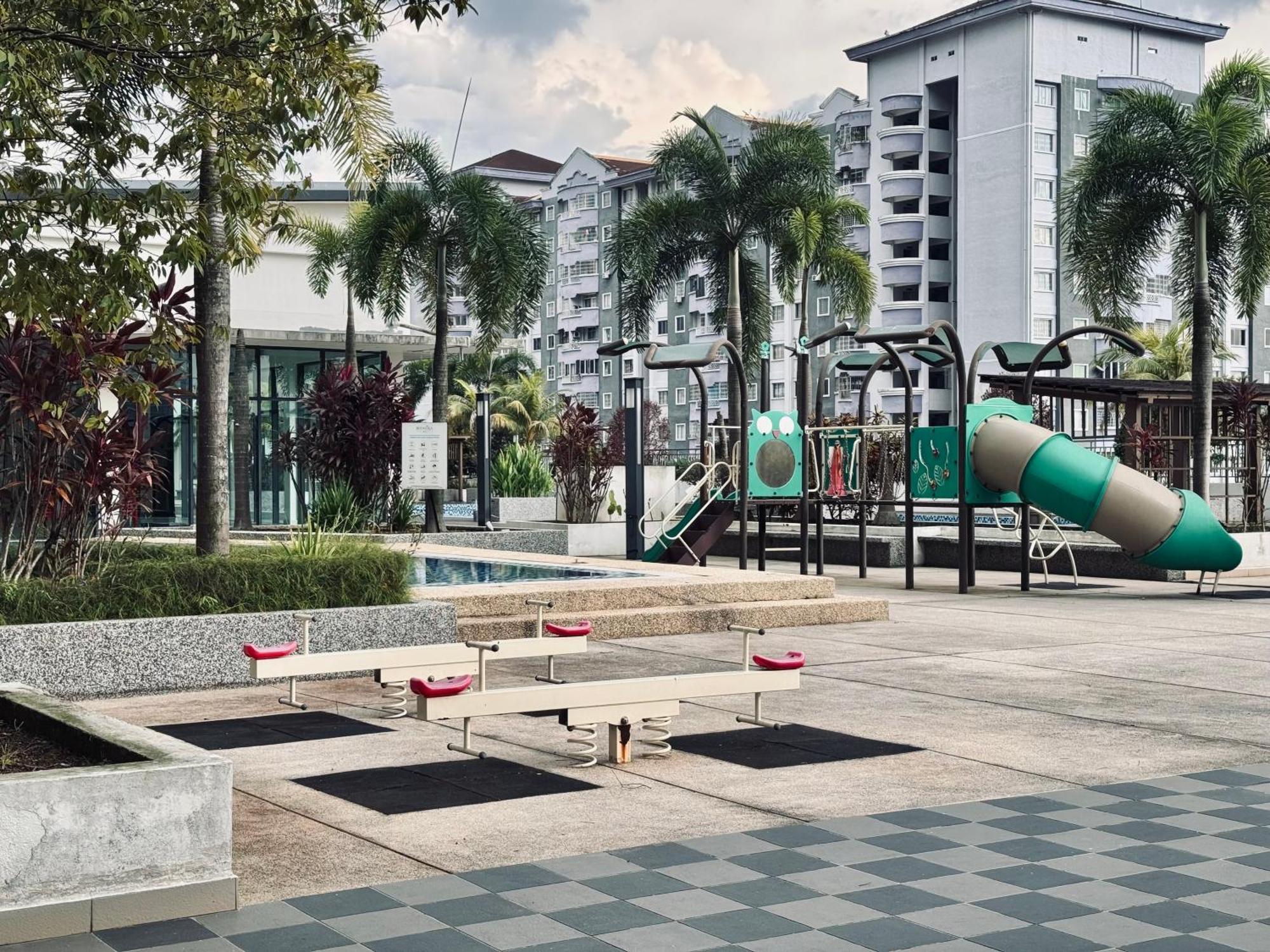 D Wah Retreat Botanika 3br 8pax Mahjong Table By Our Apartment Johor Bahru
