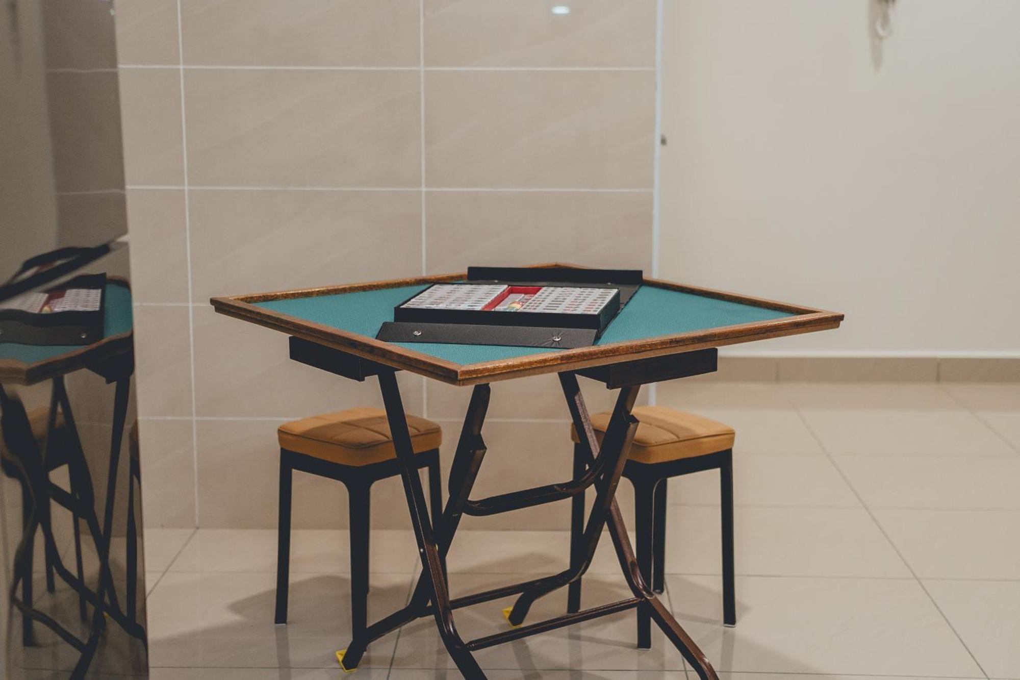 D Wah Retreat Botanika 3br 8pax Mahjong Table By Our * Johor Bahru